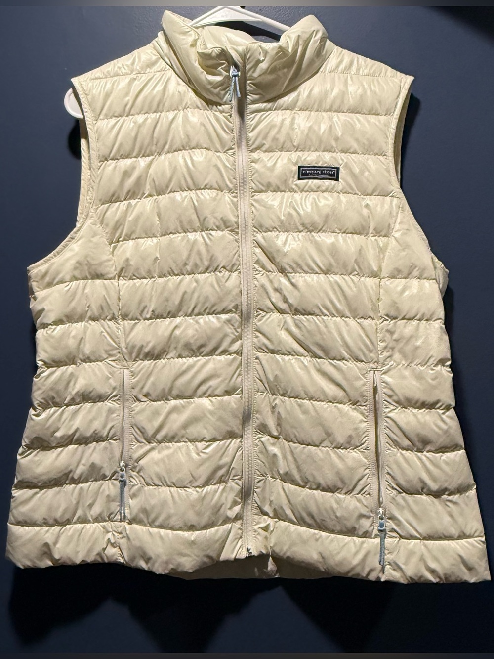 Vineyard Vines Women’s Puffer Vest in Cream Color